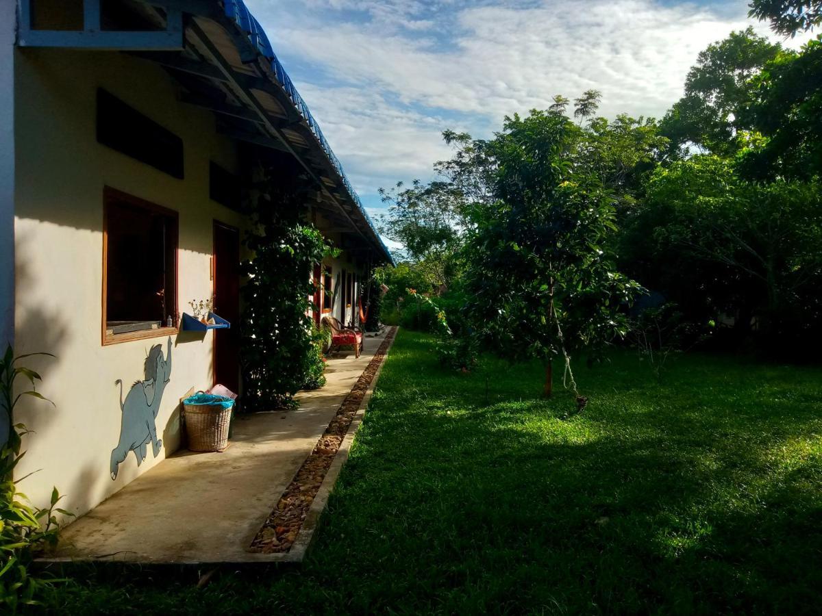 Baloo Guesthouse 高龙撒冷岛 外观 照片